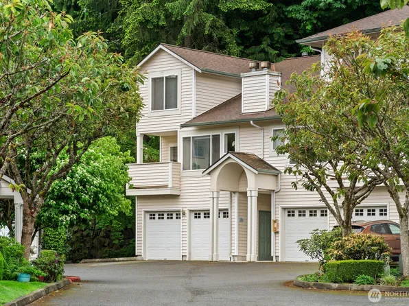 8828 238th St SW #D1, Edmonds, WA 98026