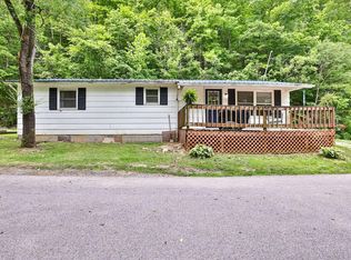 708 & 712 Lawrence Rd, Maysville, KY 41056