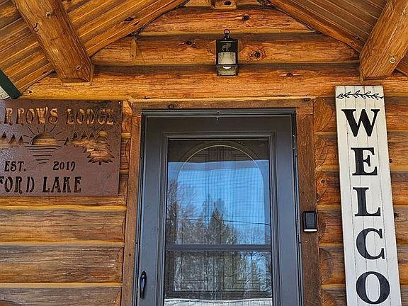 4th image of 6135 E Ridge Ave