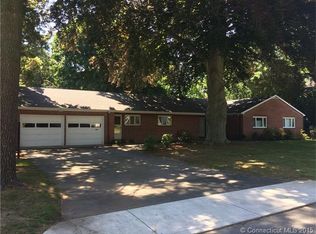 168 Glenwood Ave, New London, CT 06320