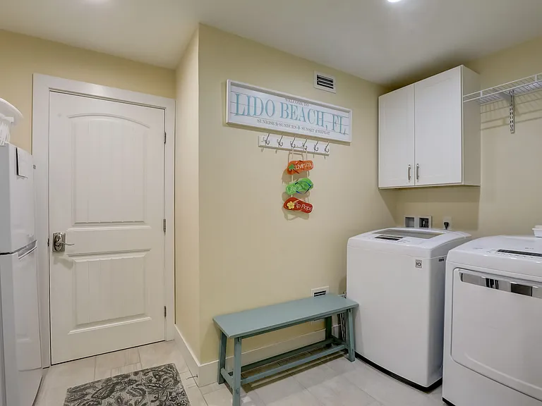 39 S Polk Dr — Photo 29