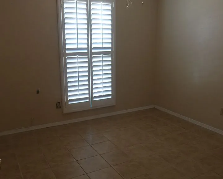 10345 Biscaine St — Photo 13