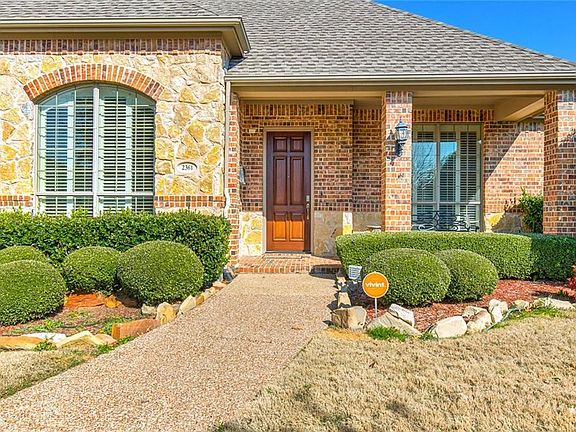 3rd image of 2361 Salisbury Ct