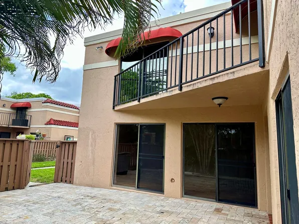 8074 Severn Dr, Boca Raton, FL 33433