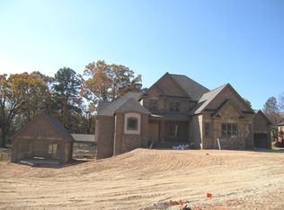 4632 Quailwood Dr, Flowery Branch, GA 30542