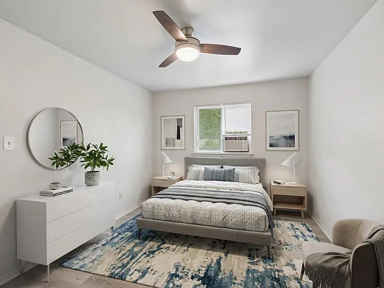 820 Sahara Ave #2 — Photo 16