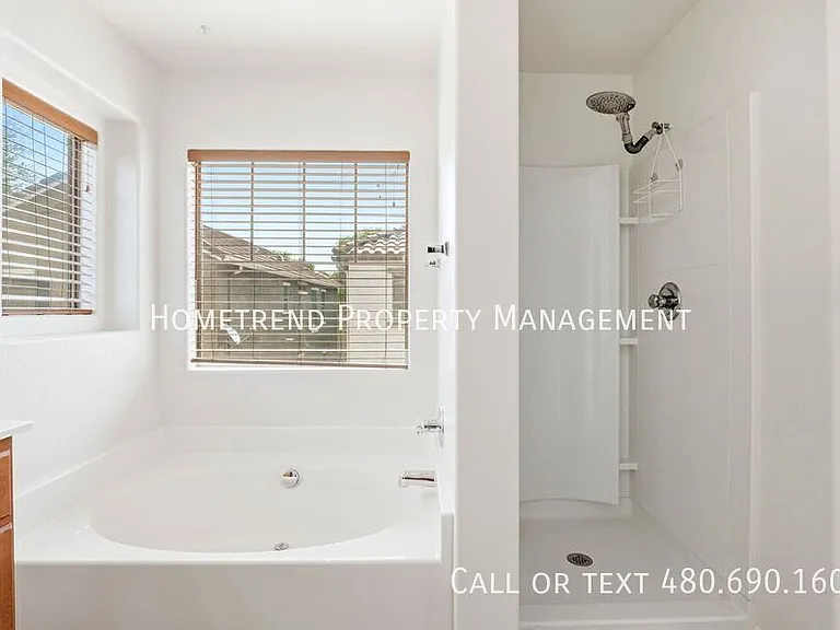 3855 E Santa Fe Ln — Photo 13