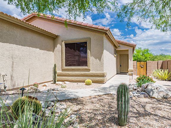 2nd image of 12348 N Globe Mallow Pl