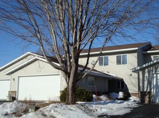 1646 Nottingham Dr, North Mankato, MN 56003