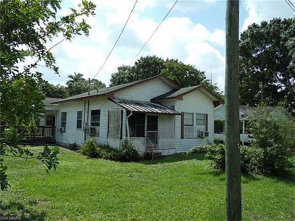 2nd image of 1141 Luray Ave