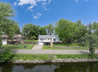 1252 W Lake Cowdry Rd NW, Alexandria, MN 56308