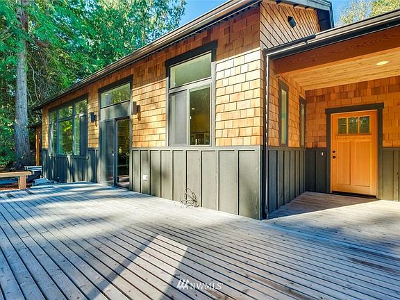 3rd image of 831 Kala Point Dr