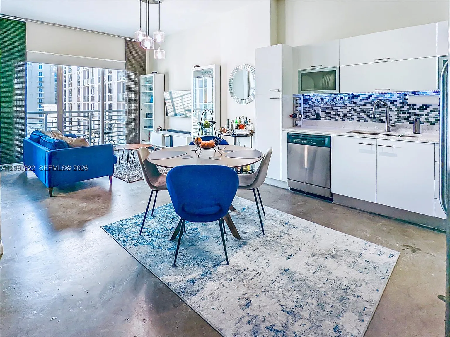 The Loft Downtown Ii Cond — Photo 3