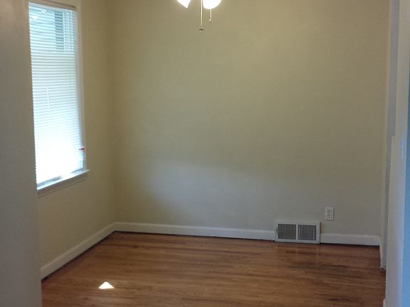 2nd image of 17695 Runyon St
