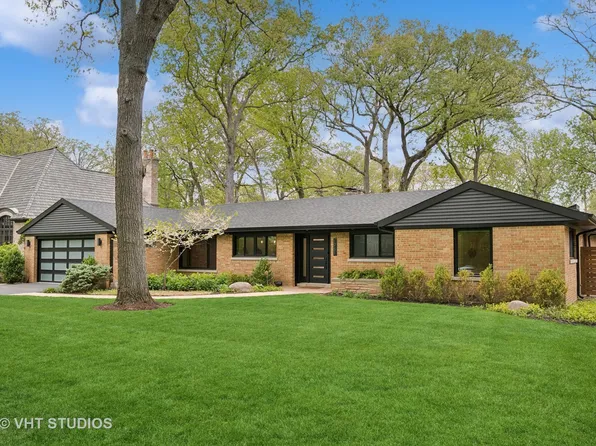 1951 York Ln, Highland Park, IL 60035