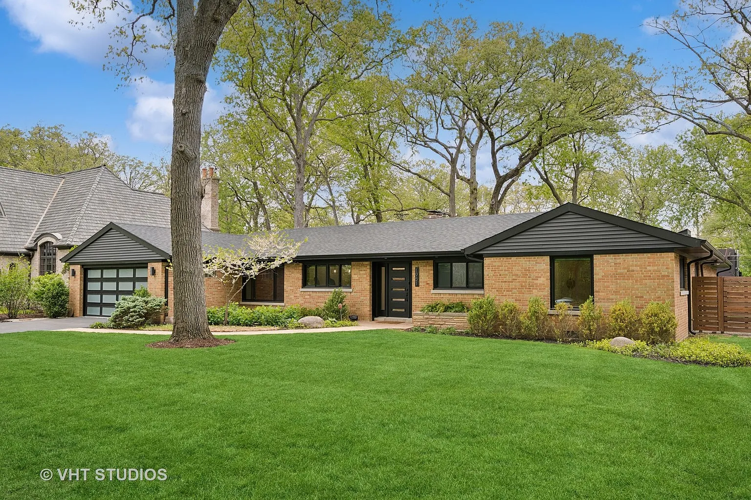 1951 York Ln photo 1