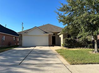 2609 Horseshoe Bnd, Deer Park, TX 77536