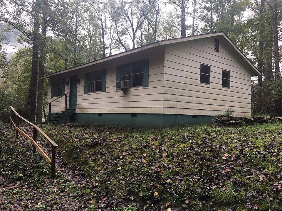 2nd image of 144 Cemetery Ave