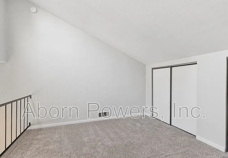 3180 Country Club Dr #3B — Photo 15