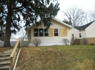 1022 Oakland St, South Bend, IN 46615