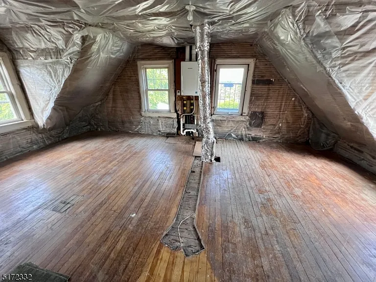 210 Ross Pl #2 — Photo 17