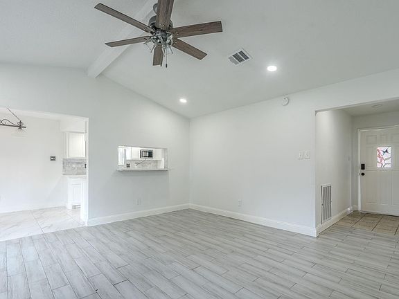 5th image of 9818 Toucan Ln