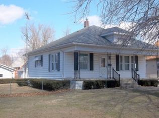 304 W Oak St, Benld, IL 62009