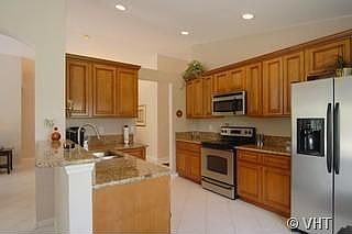 3rd image of 7943 Wexford Dr