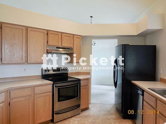 4th image of 10974 Peony Pl NW