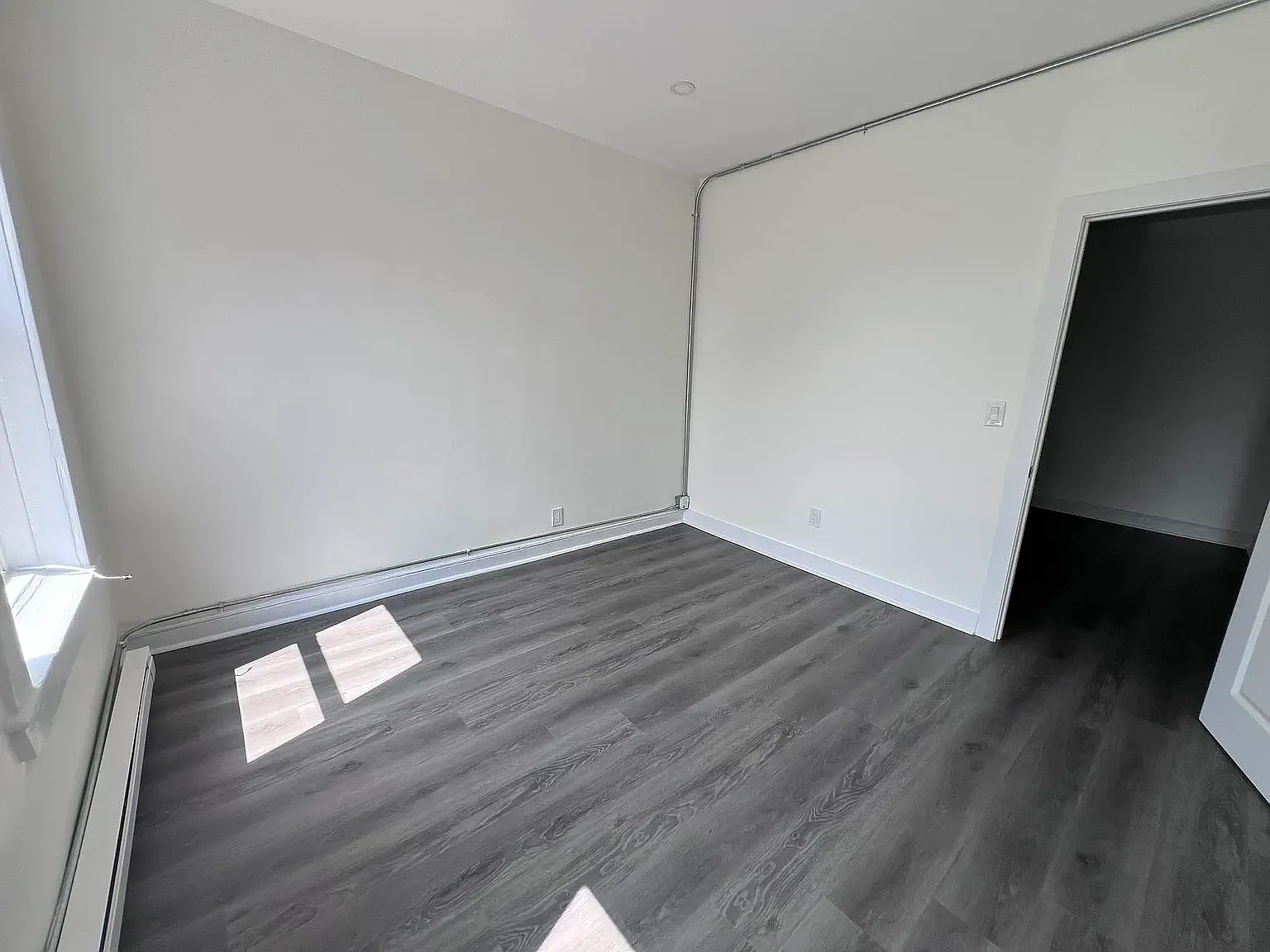 1212 Avenue J — Photo 4