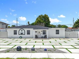 7410 SW 39th St, Miami, FL 33155