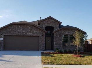 564 Redding Dr, Saginaw, TX 76131