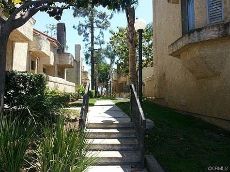 3rd image of 2024 S Bon View Ave APT A