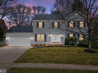 1726 Peartree Ln, Crofton, MD 21114