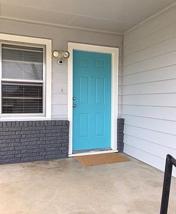 2nd image of 1106 S 21st St