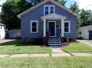 208 Washington St, Lockport, NY 14094