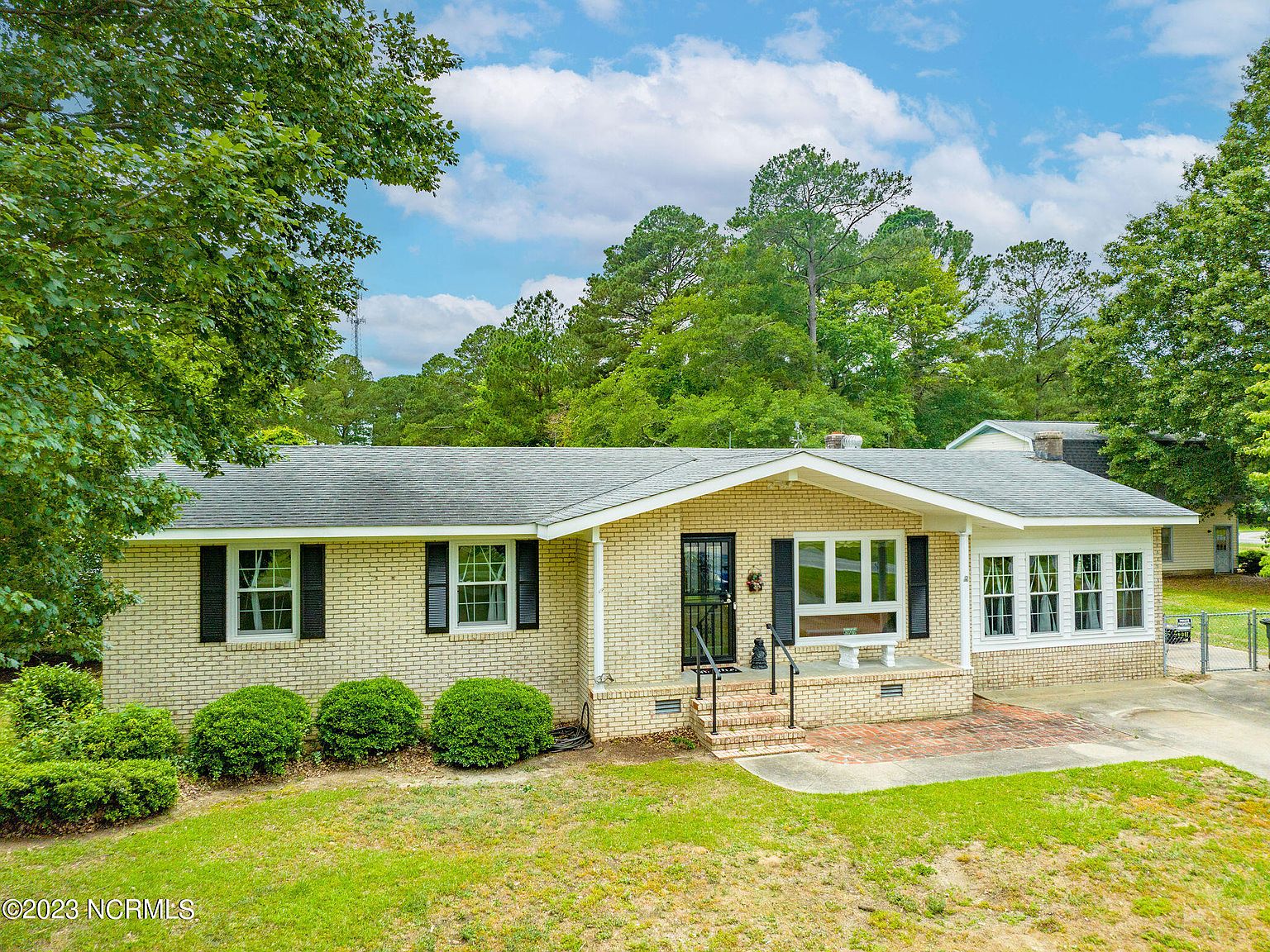 104-lynn-drive-la-grange-nc-28551-zillow