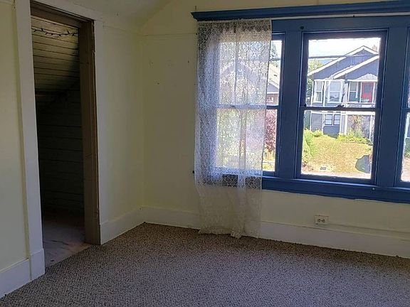 3rd image of 1525 Humboldt St #201