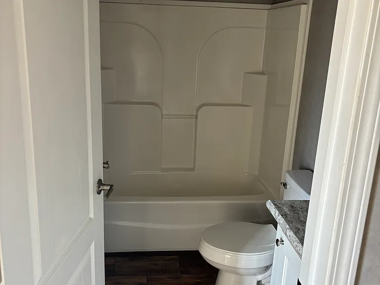 27 Charlotte Ln — Photo 9