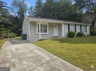 5330 Tracey Dr, Stone Mountain, GA 30088