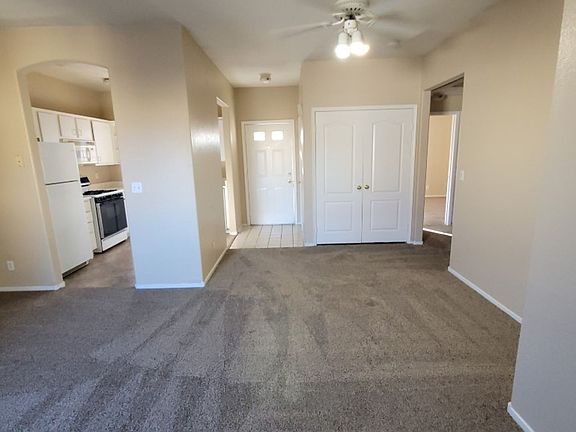 5th image of 1900 N Torrey Pines Dr Unit 208