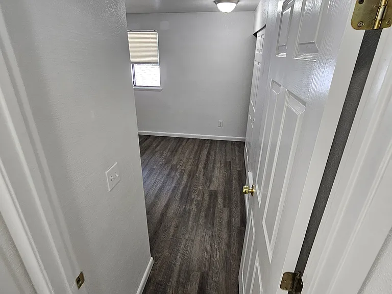 226 Little St SW #3 — Photo 15