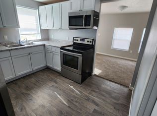 4423 S 27th St, Omaha, NE 68107