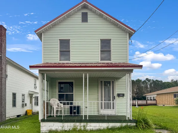 1008 Sonman Ave, Portage, PA 15946