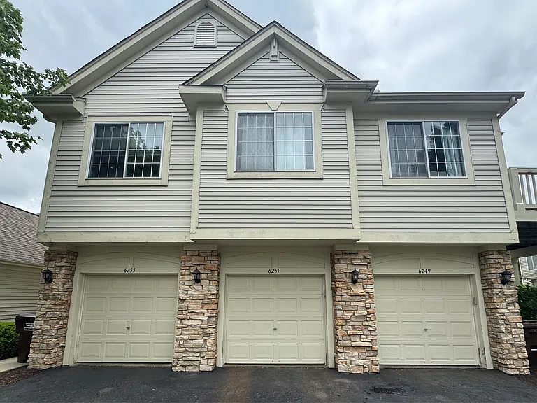 6251 Commonwealth Dr #1 — Photo 1
