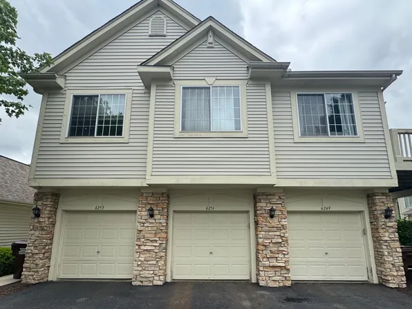 6251 Commonwealth Dr #1, Loves Park, IL 61111