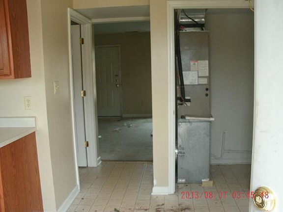 5th image of 101 Mallory Ct
