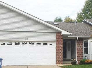 232 Southern Oaks Dr, Saint Charles, MO 63303