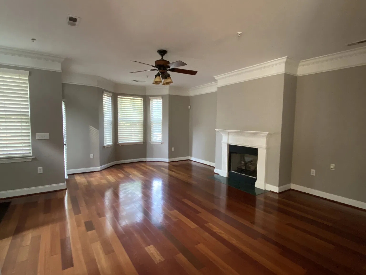 4 bed, 3.5 bath, 2198 sqft, $2,450 — Photo 3