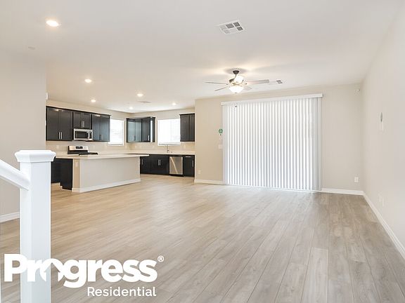 5th image of 824 Astra Peak St